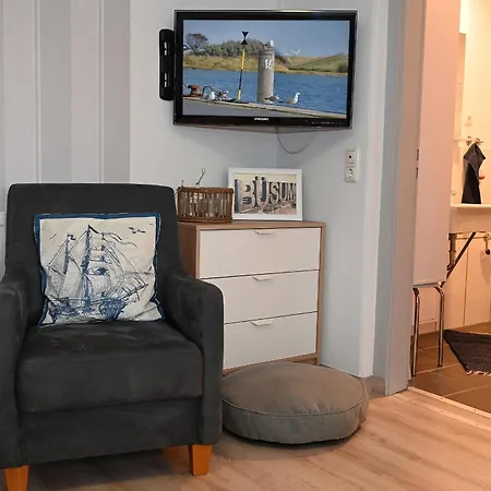 Arche Noah - Haus Am Hafen Apartment Busum